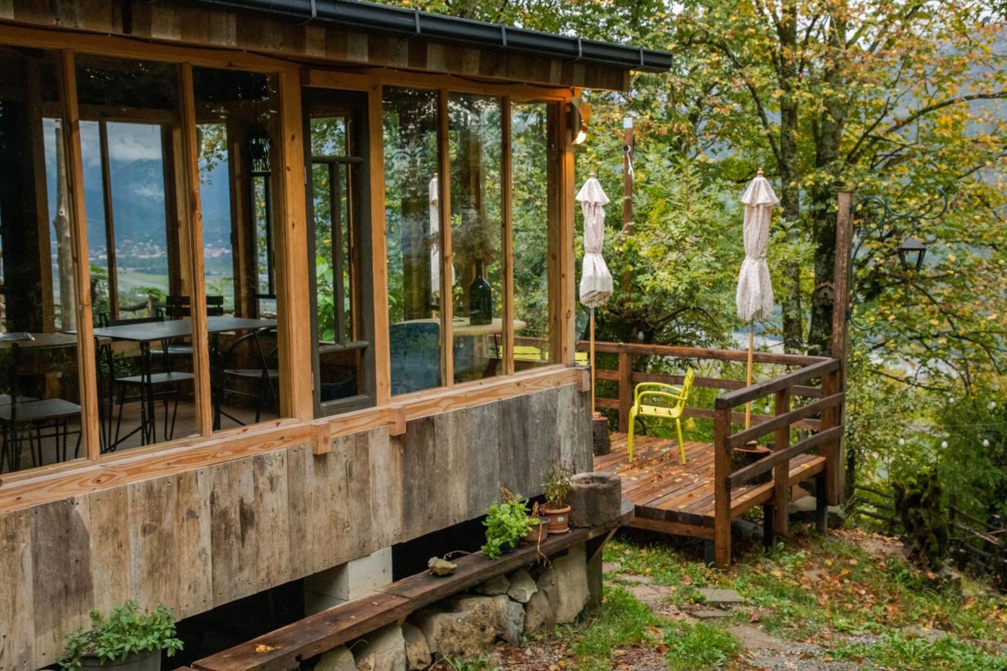 Wine Space Амбролаури Екстериор снимка