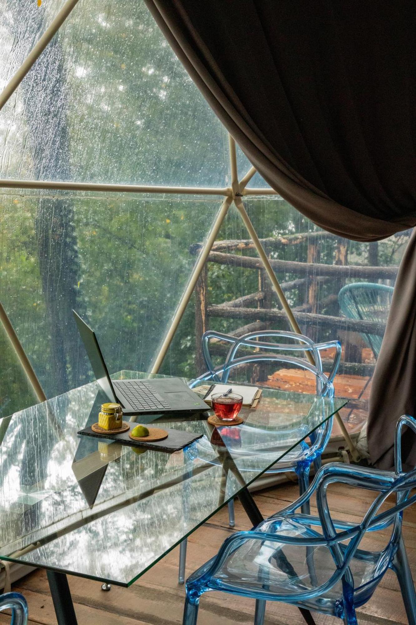 Wine Space Амбролаури Екстериор снимка